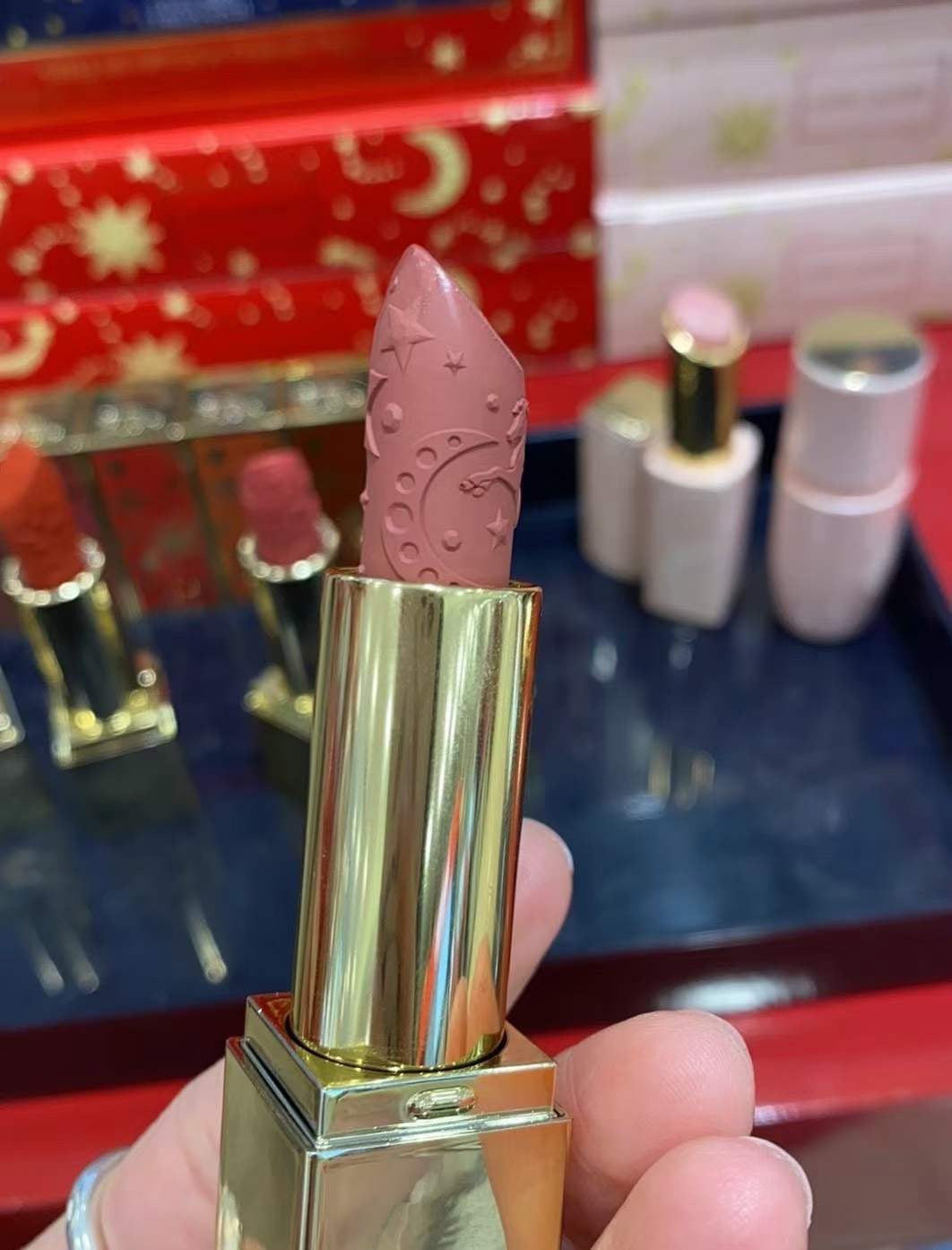 特别推荐*雅诗兰黛2024圣诞🎄限量版口红💄